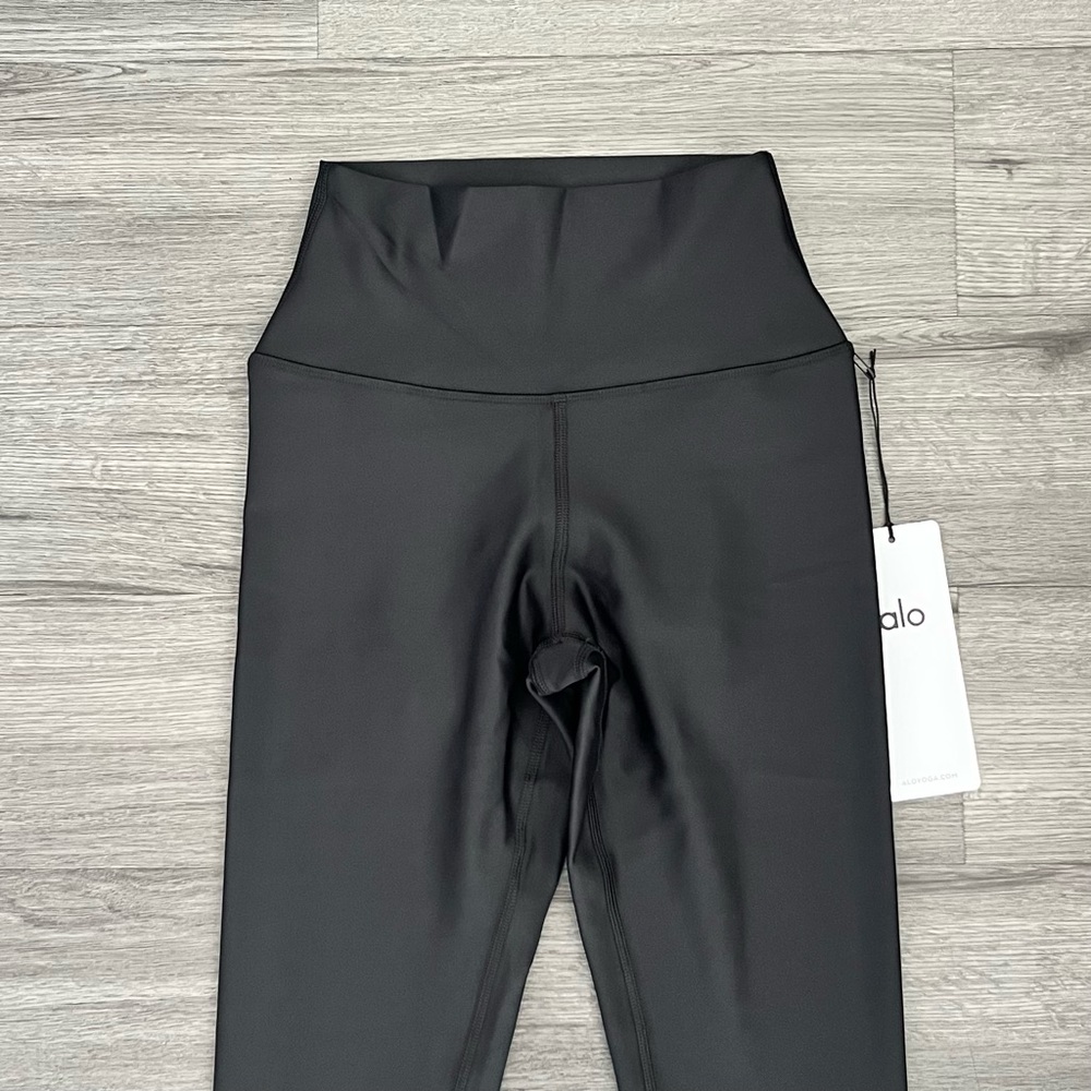 Alo Yoga Women's High-Waist Airlift Leggings - Black / Size S - Picture 7 of 15
